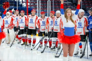 Квин-Гайва на турнире НХЛ в Магнитогорске