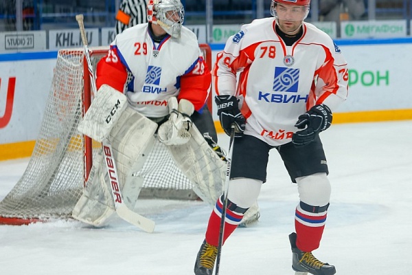 Квин-Гайва на турнире НХЛ в Магнитогорске